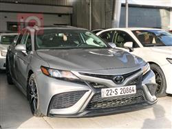 تۆیۆتا کامری